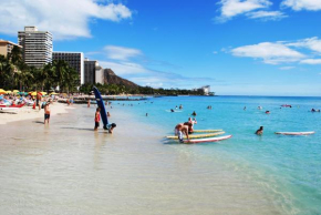 Отель Waikiki Sunset Apartment  Гонолулу